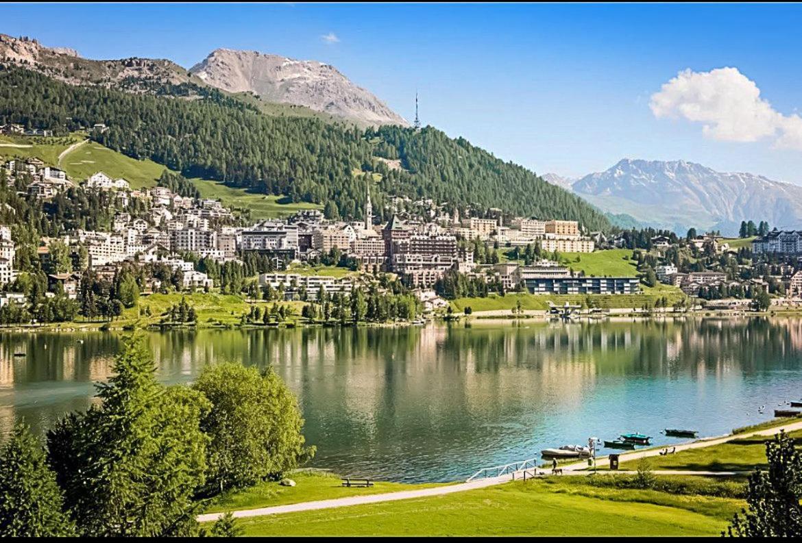 Sankt Moritz Suite Exterior photo